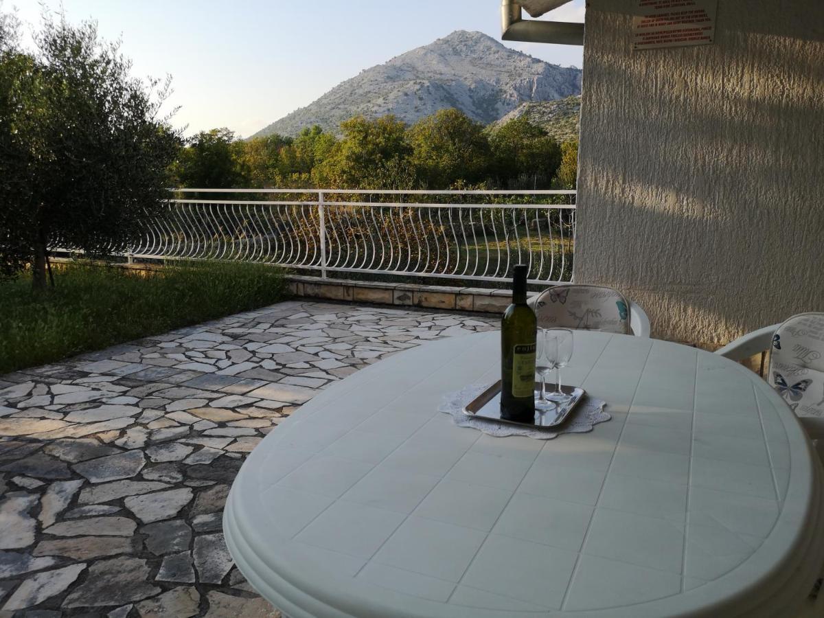 Villa Nina Селине Экстерьер фото